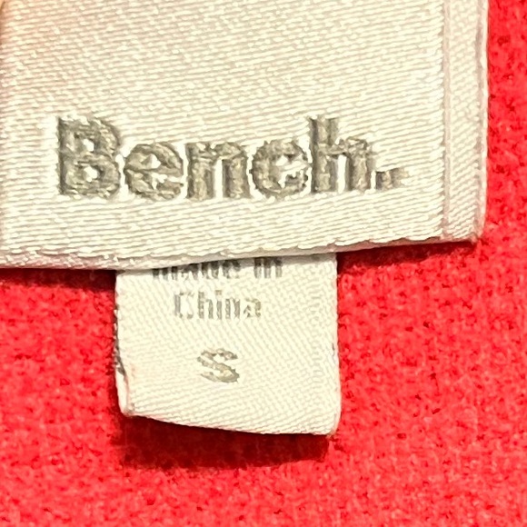 Bench - Women’s Small - Pink and Black Zip-up Hoodie - 100% Polyester - - Picture 14 of 15